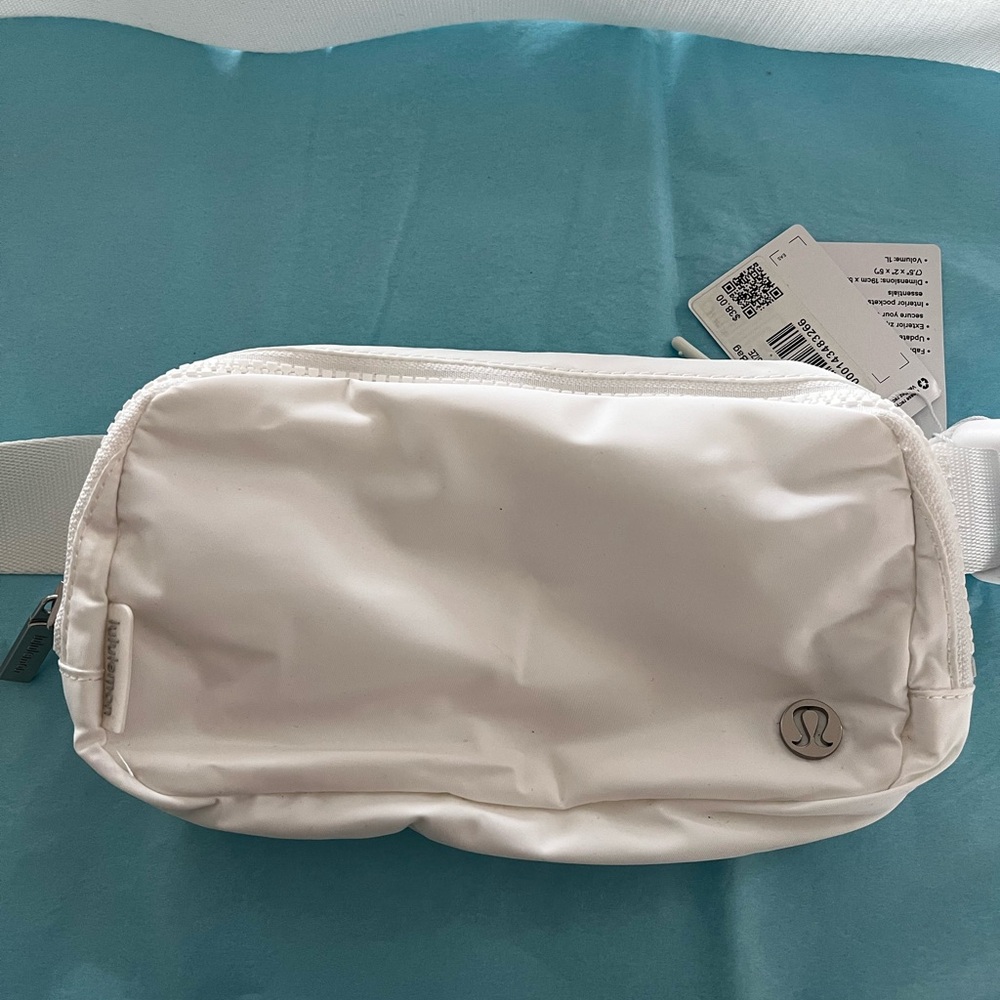 Lululemon White Everywhere Belt Bag